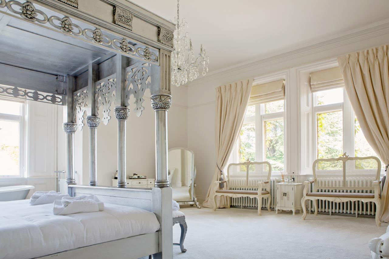 Manor By The Lake Cheltenham Ruang foto